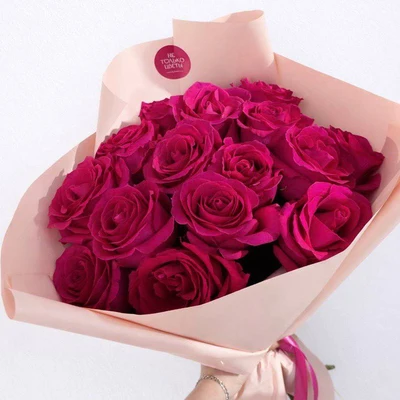 Букет из 15 розовых роз (Эквадор)