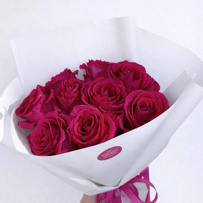  Букет из 9 розовых роз (Эквадор)